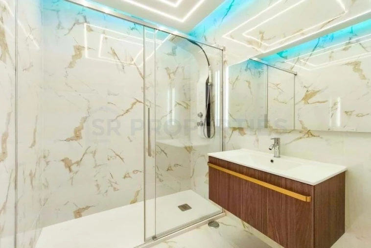 Apartamento T3 para Venda em Quarteira Foto 17