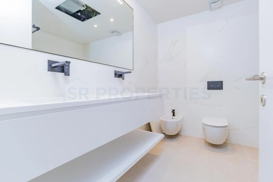 Apartamento T2 para Venda em Quarteira Foto 17