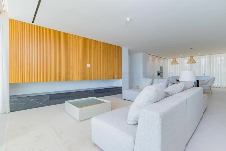 Apartamento T2 para Venda em Quarteira Foto 29