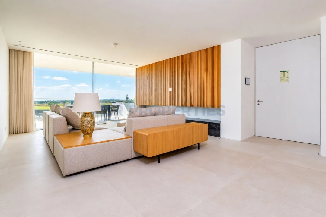 Apartamento T2 para Venda em Quarteira Foto 34