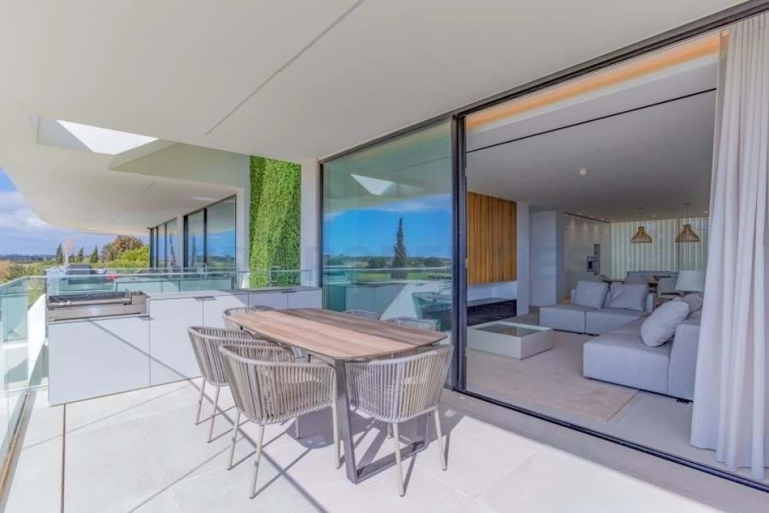 Apartamento T2 para Venda em Quarteira Foto 30