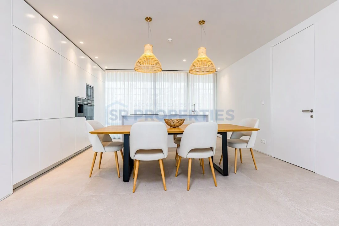 Apartamento T2 para Venda em Quarteira Foto 38