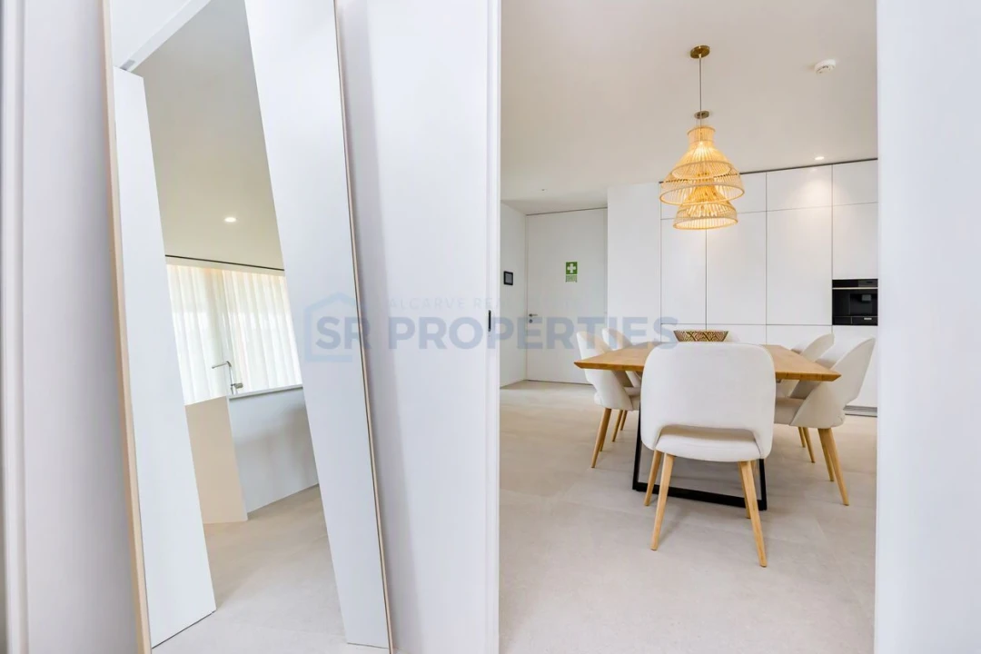 Apartamento T2 para Venda em Quarteira Foto 33