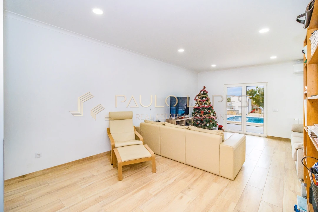 Moradia T3 para Venda em Manique do Intendente, Vila Nova de São Pedro e Maçussa Foto 3