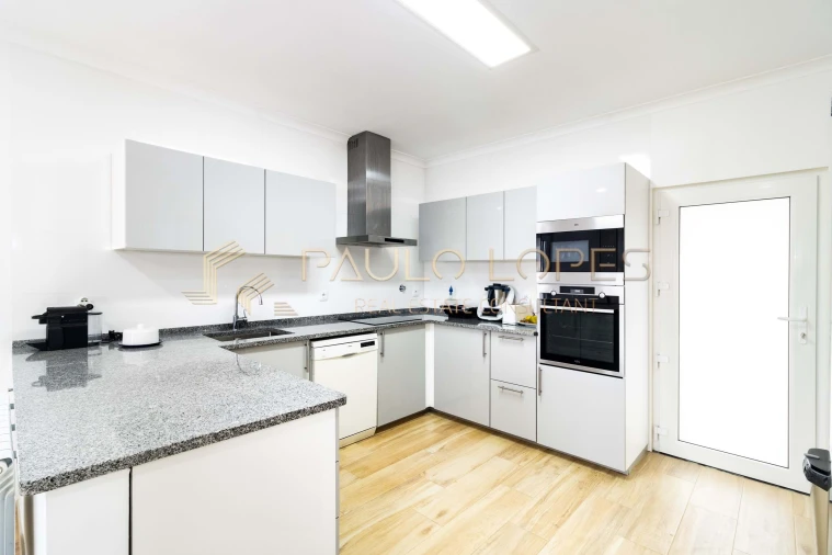 Moradia T3 para Venda em Manique do Intendente, Vila Nova de São Pedro e Maçussa Foto 12