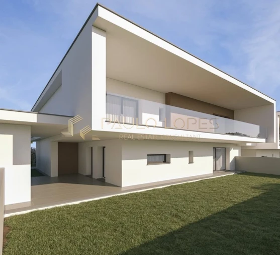 Moradia T4 para Venda em Maceira Foto 5