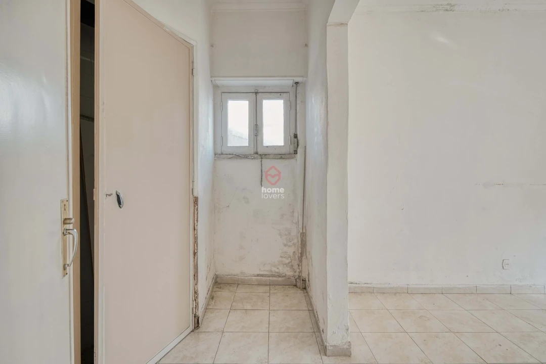 Apartamento T2 para Venda em Carnaxide e Queijas Foto 17