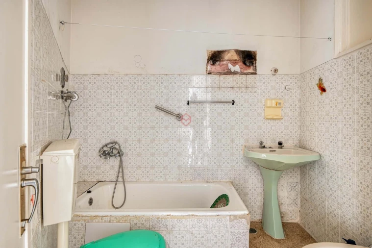 Apartamento T2 para Venda em Carnaxide e Queijas Foto 16