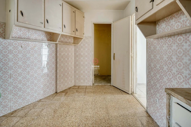 Apartamento T2 para Venda em Carnaxide e Queijas Foto 11