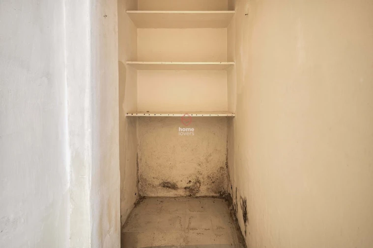 Apartamento T2 para Venda em Carnaxide e Queijas Foto 12