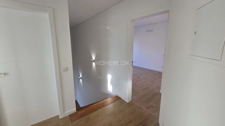 Moradia T3 para Venda em São Domingos de Rana Foto 21