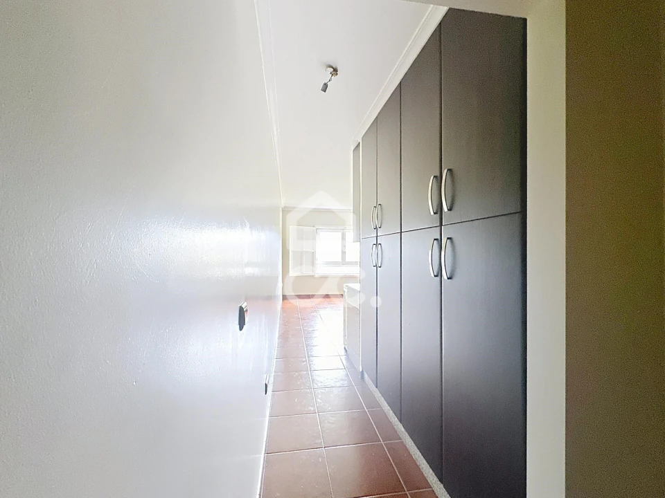 Apartamento T1 para Venda em Santa Maria Maior Foto 11