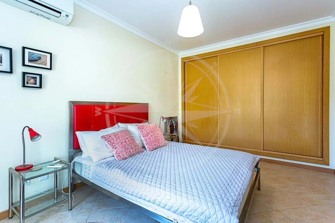 Moradia T4 para Venda em Tavira (Santa Maria e Santiago) Foto 18