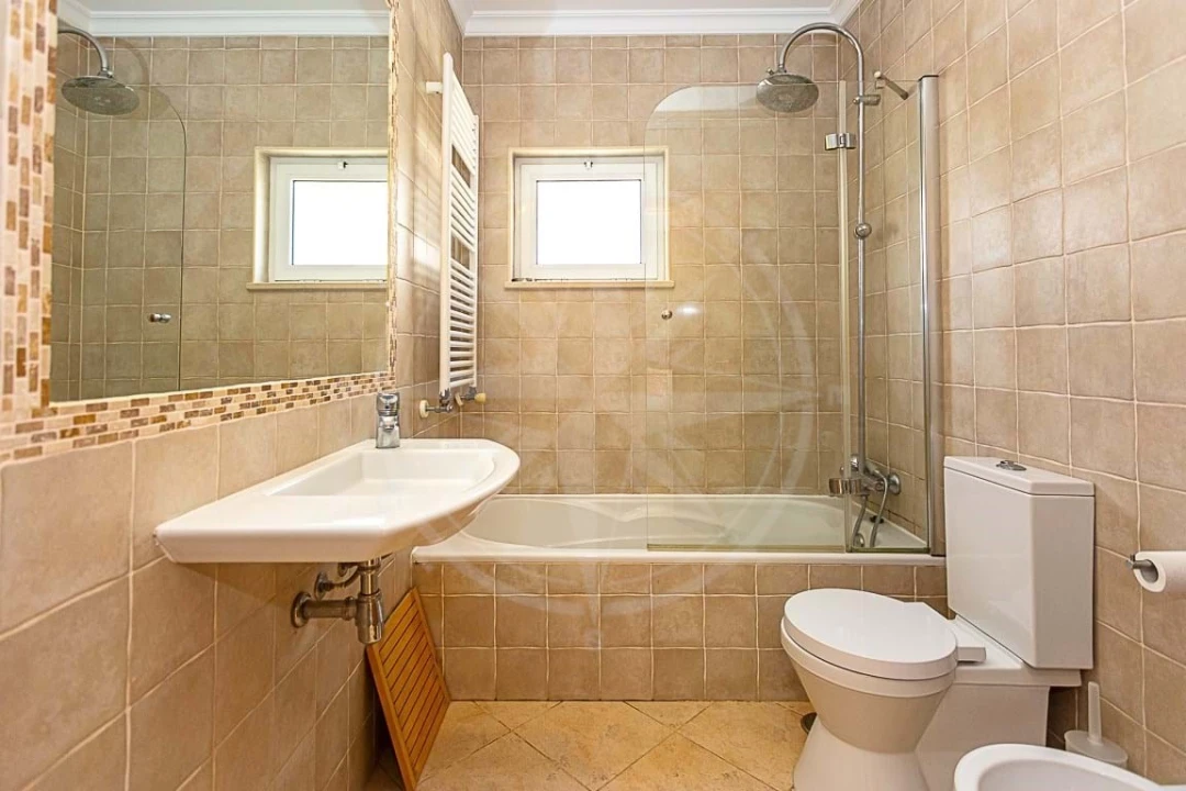 Moradia T4 para Venda em Tavira (Santa Maria e Santiago) Foto 16