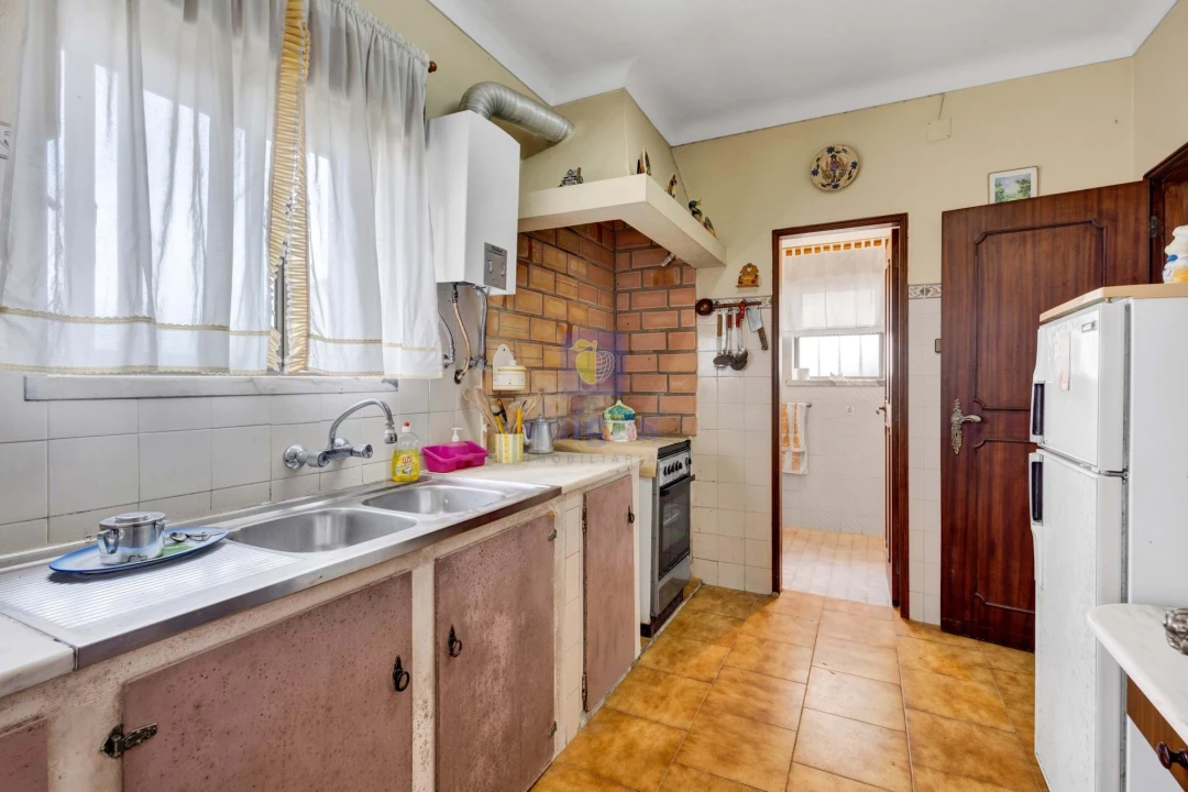 Moradia T3 para Venda em Roliça Foto 4