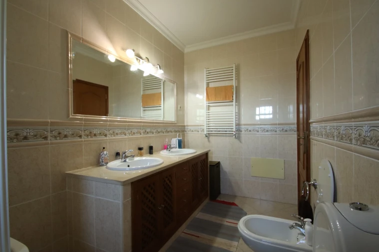 Moradia T3 para Venda em Paderne Foto 11