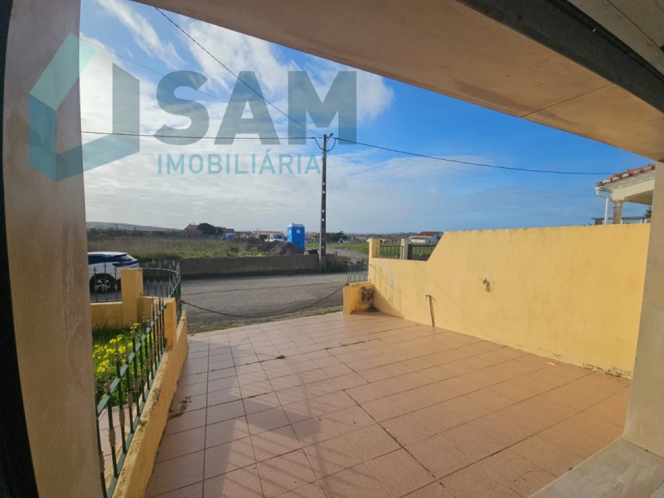 Moradia T3 para Venda em Lourinhã e Atalaia Foto 32