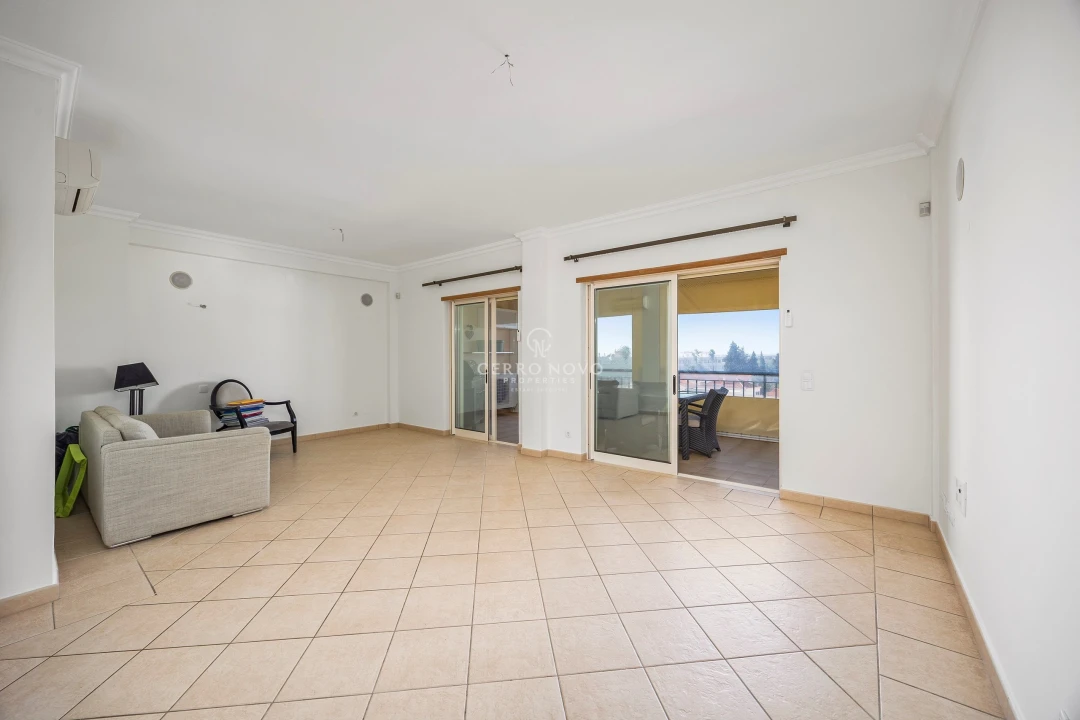 Apartamento T3 para Venda em Guia Foto 18