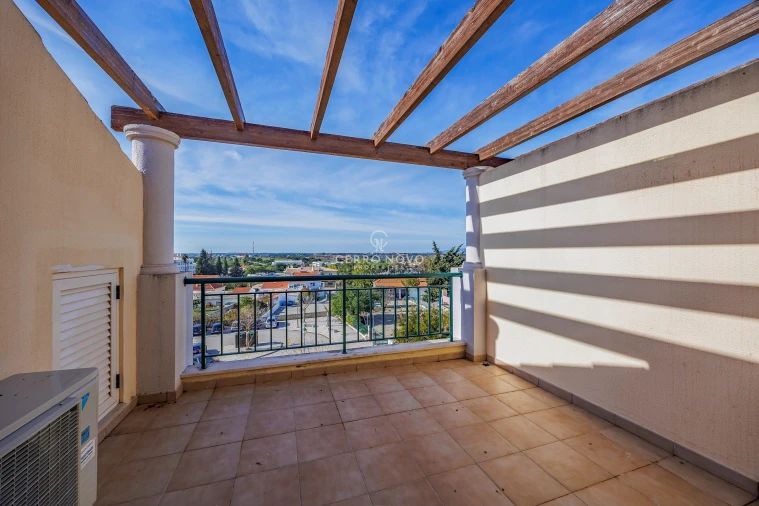 Apartamento T3 para Venda em Guia Foto 28