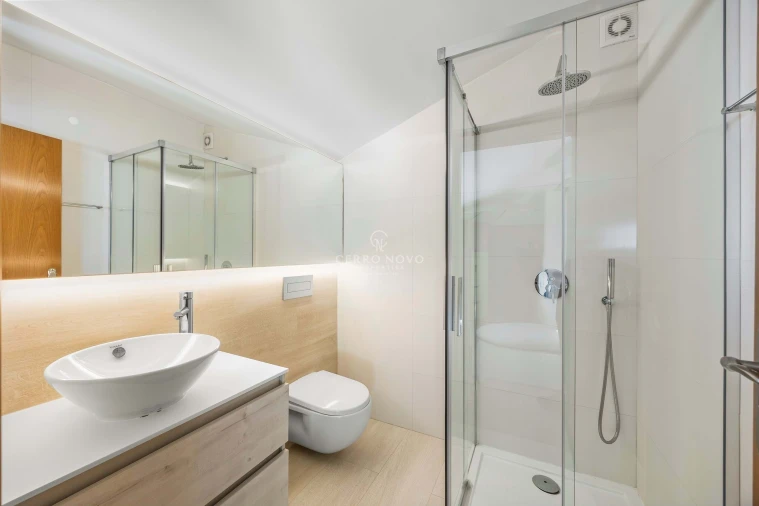 Apartamento T3 para Venda em Guia Foto 5