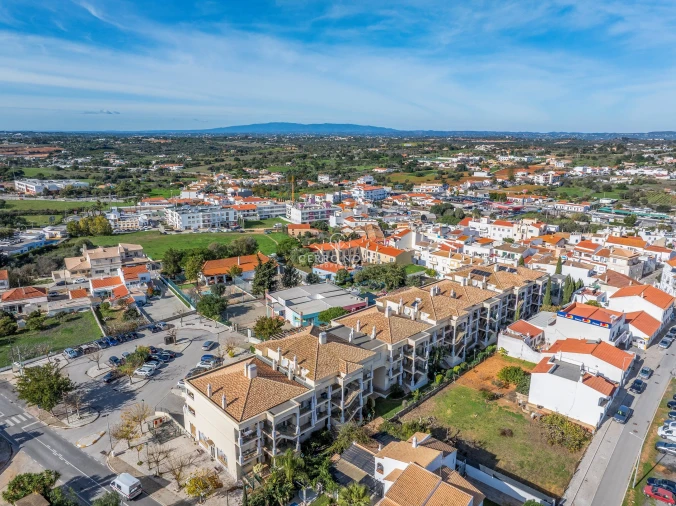 Apartamento T3 para Venda em Guia Foto 31