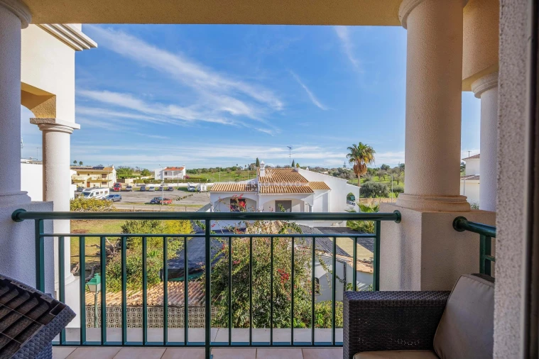 Apartamento T3 para Venda em Guia Foto 4