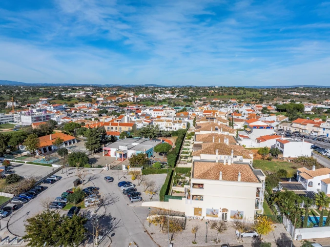Apartamento T3 para Venda em Guia Foto 30