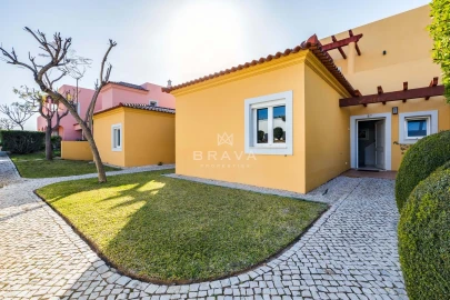 Moradia T3 para Venda em Quarteira