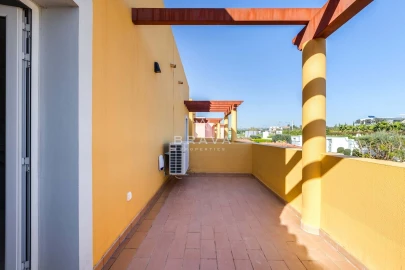 Moradia T3 para Venda em Quarteira