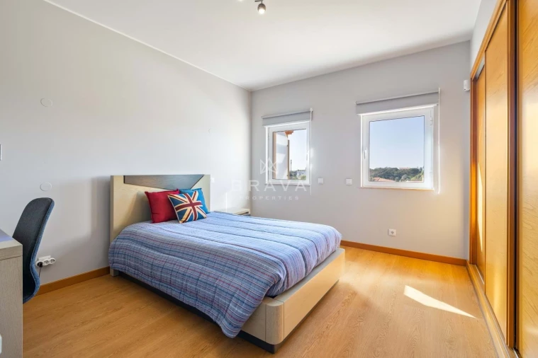 Moradia T3 para Venda em Quarteira Foto 32