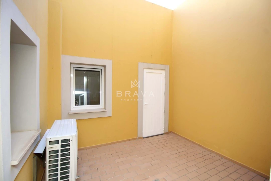 Moradia T3 para Venda em Quarteira Foto 17