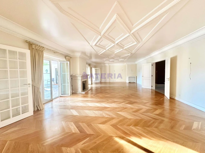 Moradia T10 para Venda em Cascais e Estoril Foto 6