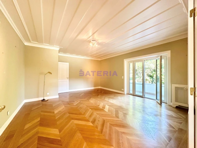 Moradia T10 para Venda em Cascais e Estoril Foto 8