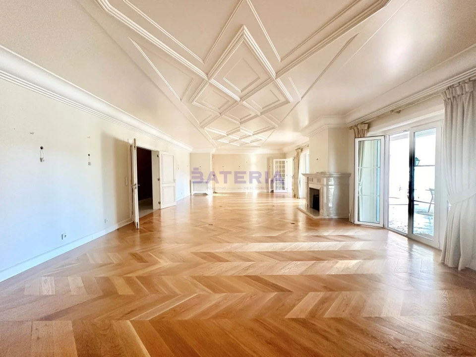 Moradia T10 para Venda em Cascais e Estoril Foto 7