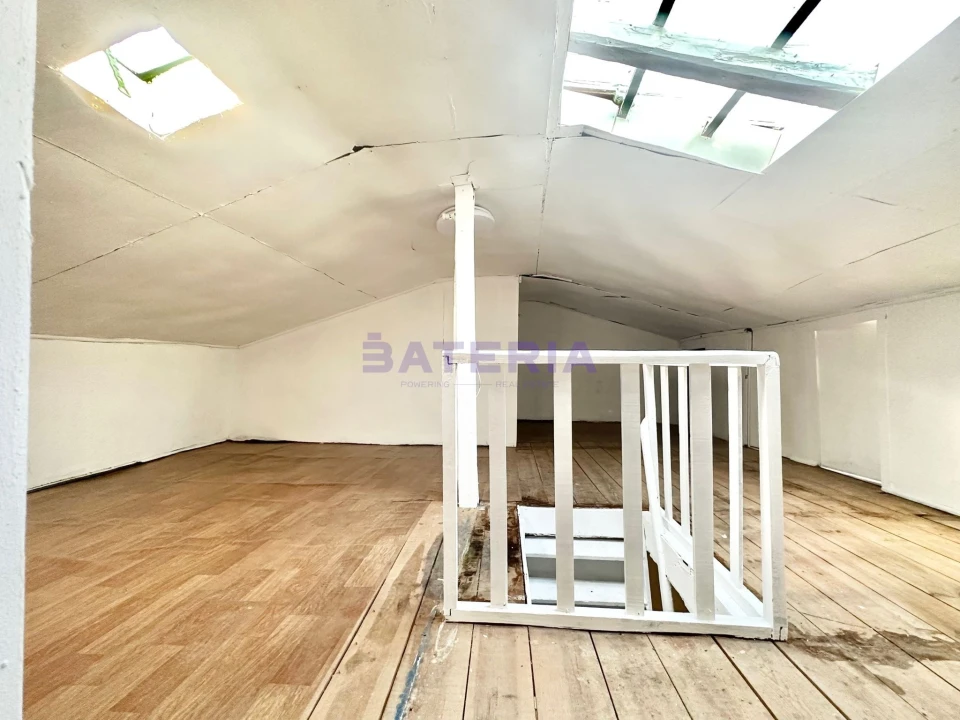 Apartamento T4 para Venda em Campo de Ourique Foto 28