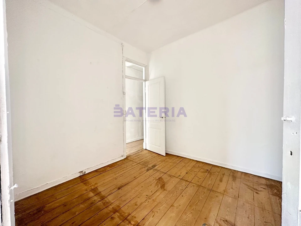 Apartamento T4 para Venda em Campo de Ourique Foto 15