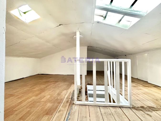 Apartamento T4 para Venda em Campo de Ourique Foto 28