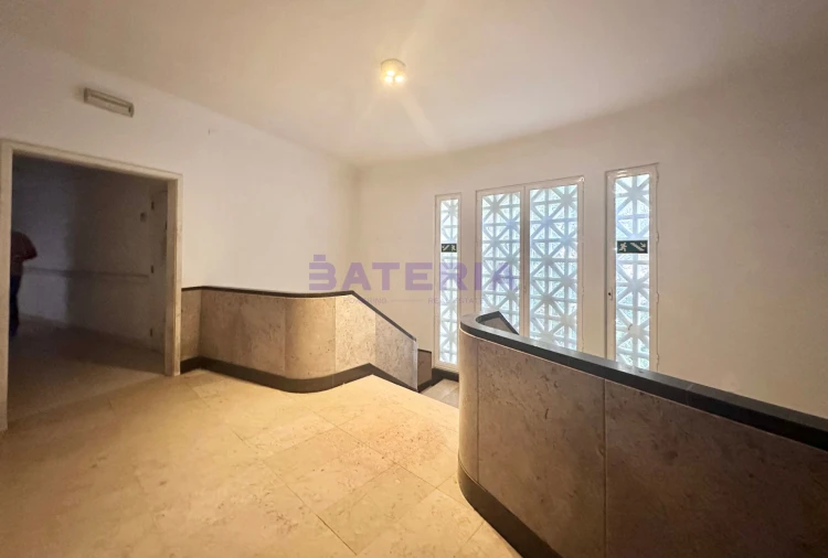 Quinta T50 para Venda em Carnaxide e Queijas Foto 17