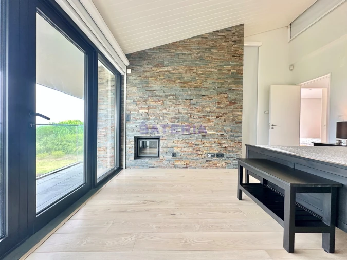 Moradia T4 para Venda em Vau Foto 24