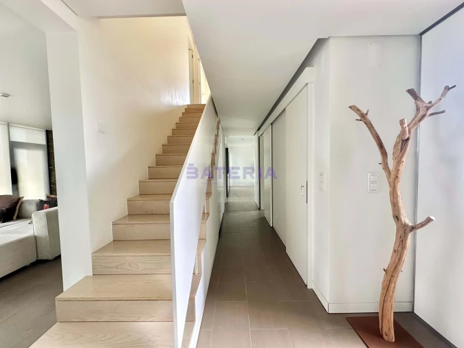 Moradia T4 para Venda em Vau Foto 17