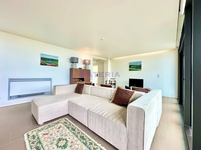 Moradia T4 para Venda em Vau Foto 6