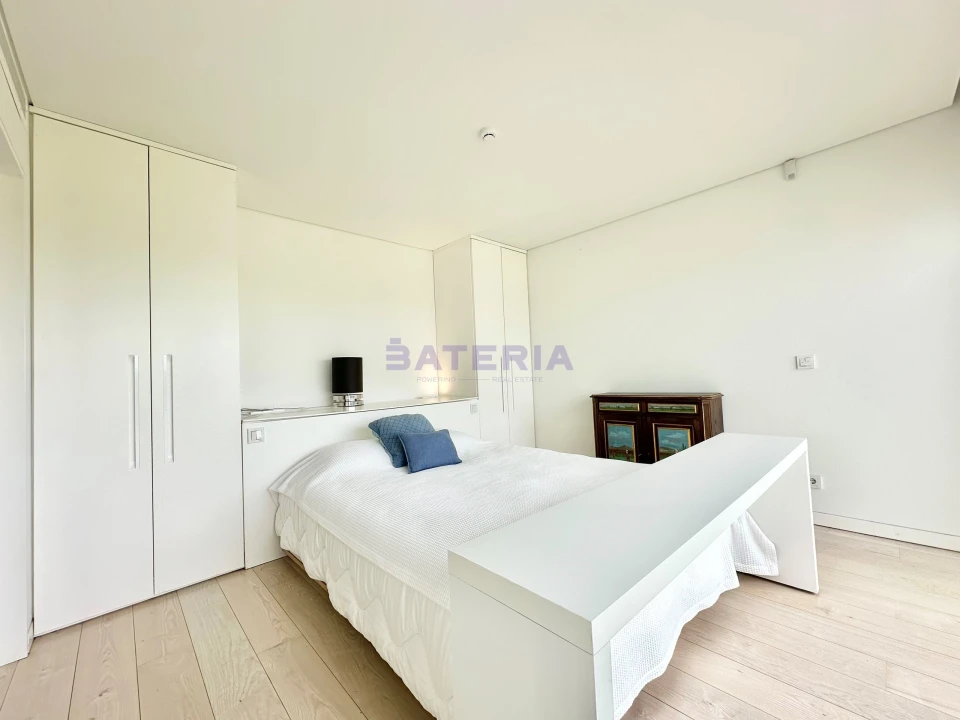 Moradia T4 para Venda em Vau Foto 15