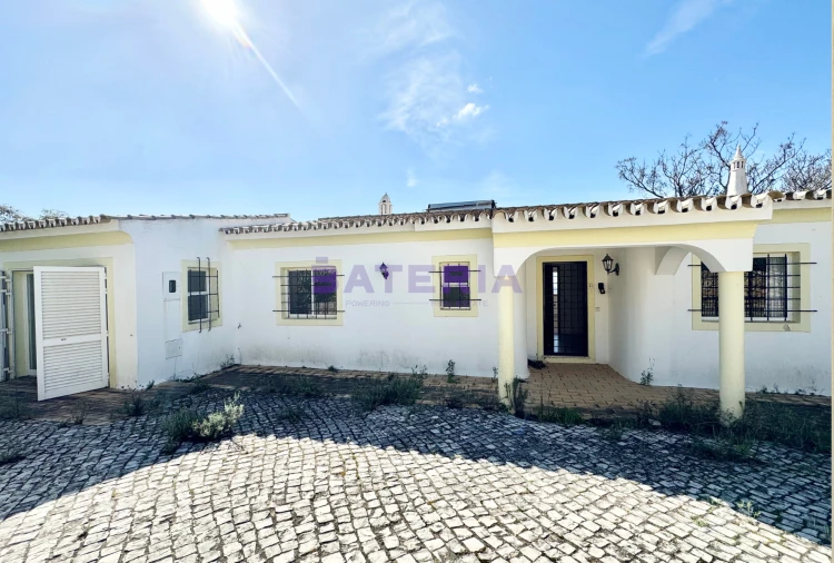 Moradia T5 para Venda em Boliqueime Foto 7