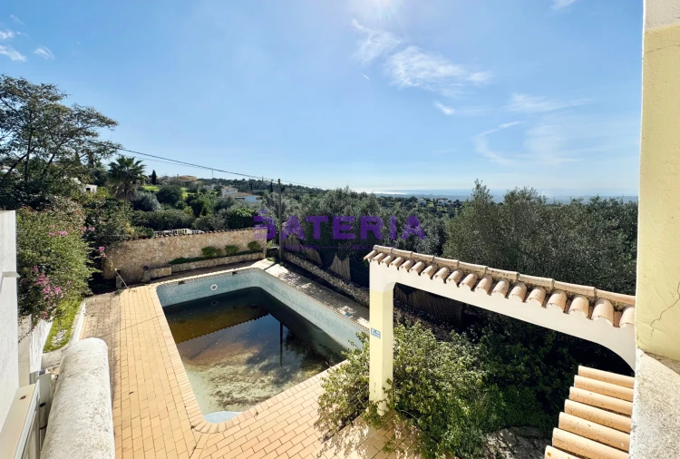 Moradia T5 para Venda em Boliqueime Foto 18