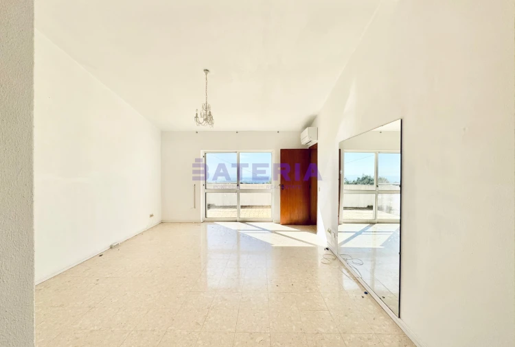 Moradia T5 para Venda em Boliqueime Foto 9