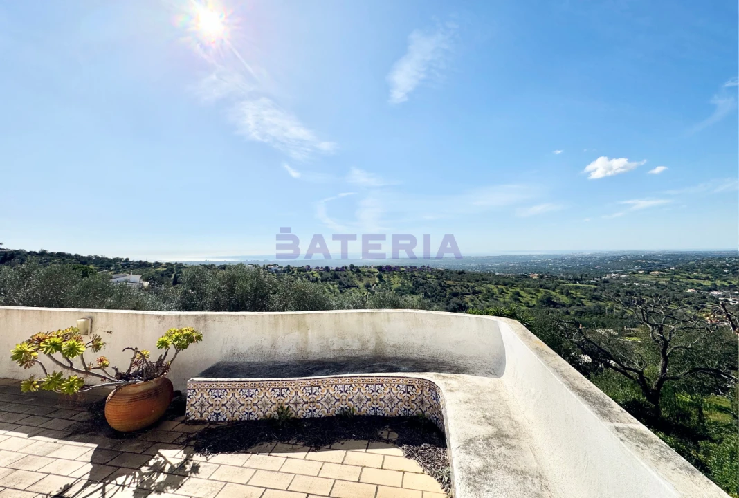 Moradia T5 para Venda em Boliqueime Foto 16