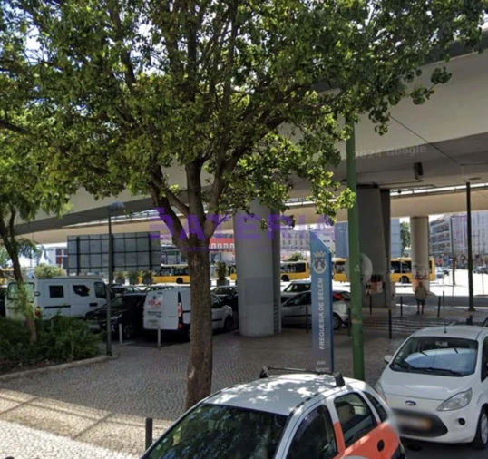 Garagem para Arrendamento em Belém Foto 4