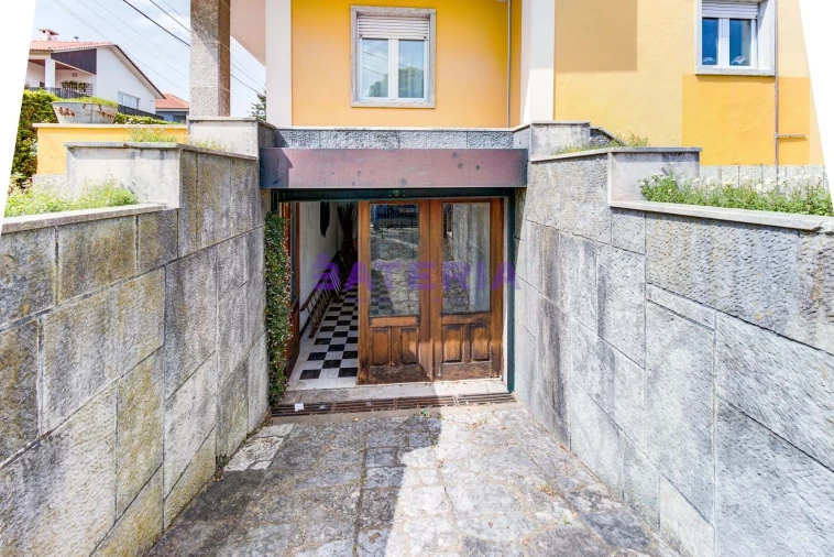 Moradia T5 para Venda em Algés, Linda-A-Velha e Cruz Quebrada-Dafundo Foto 40