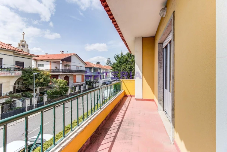 Moradia T5 para Venda em Algés, Linda-A-Velha e Cruz Quebrada-Dafundo Foto 32