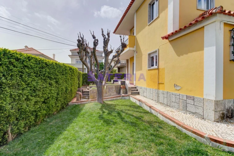 Moradia T5 para Venda em Algés, Linda-A-Velha e Cruz Quebrada-Dafundo Foto 42